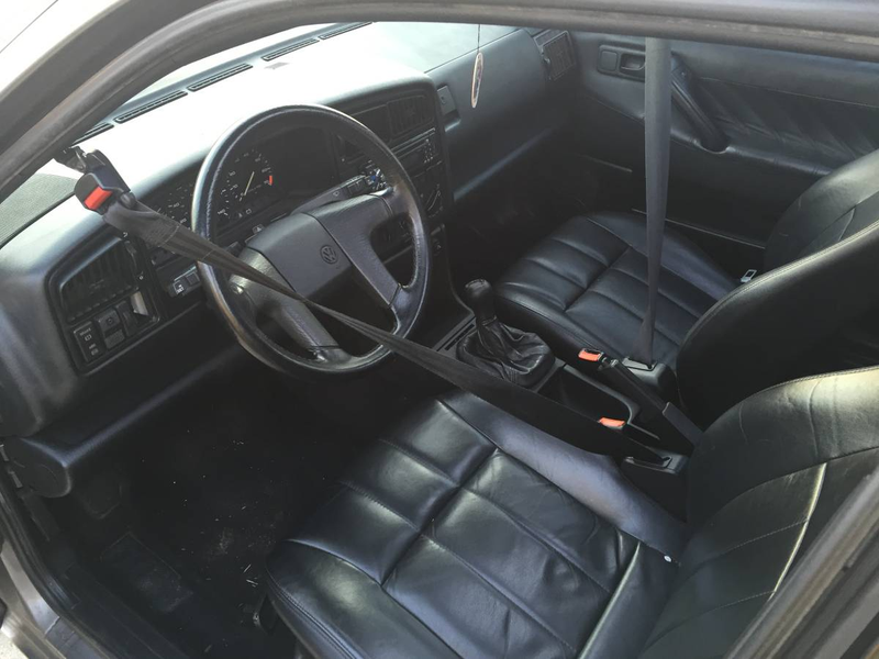 Illustration for article titled For $3,000, Could You See Wagoning In This 1993 VW Passat GLX VR6?